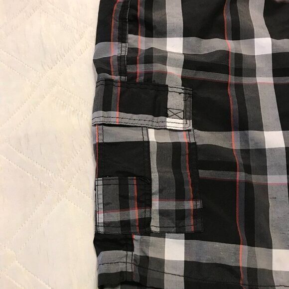 Marx & Dutch plaid cargo shorts‎ size 50 - Picture 2 of 3